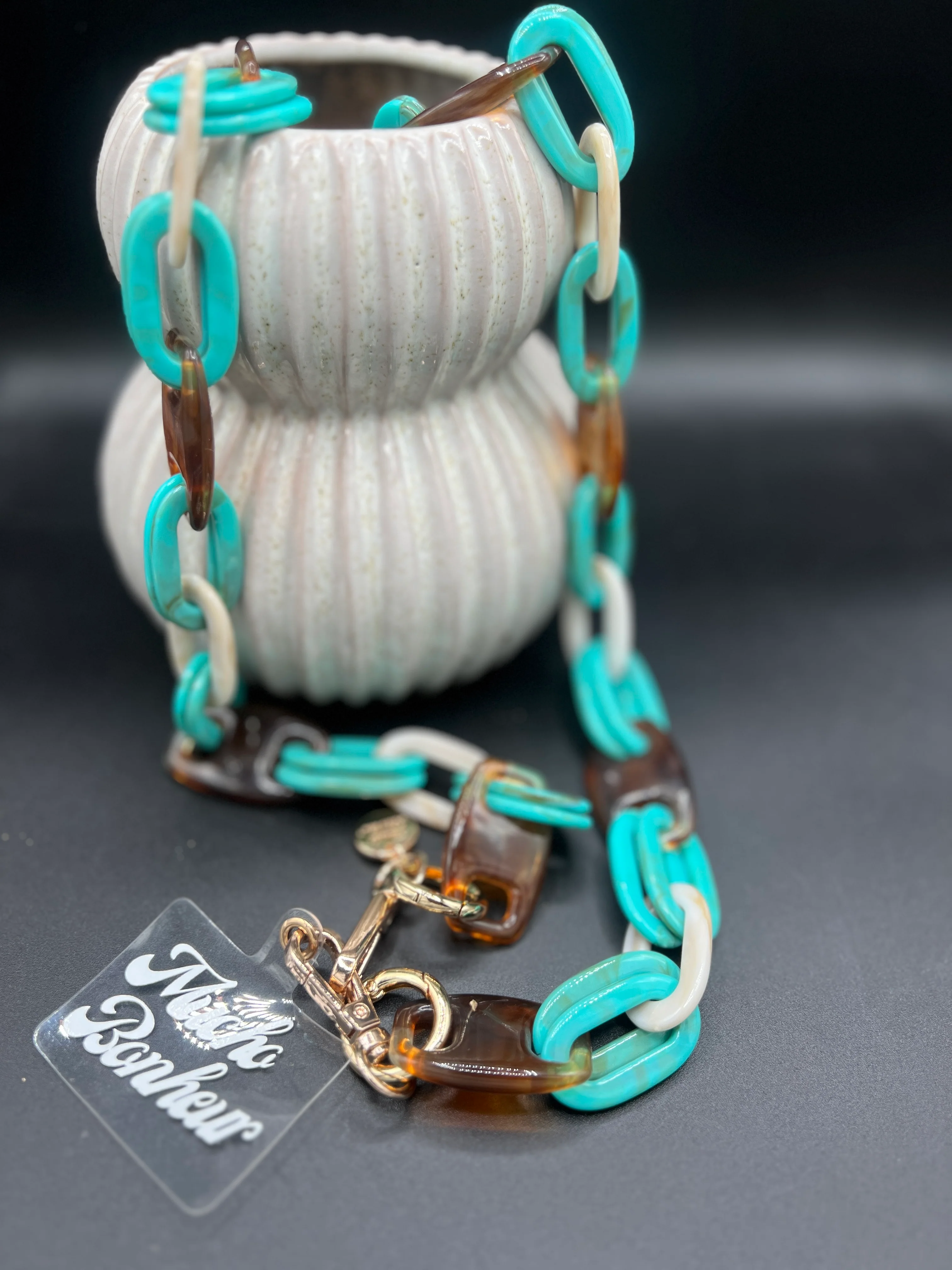 Chaine de téléphone I Nina