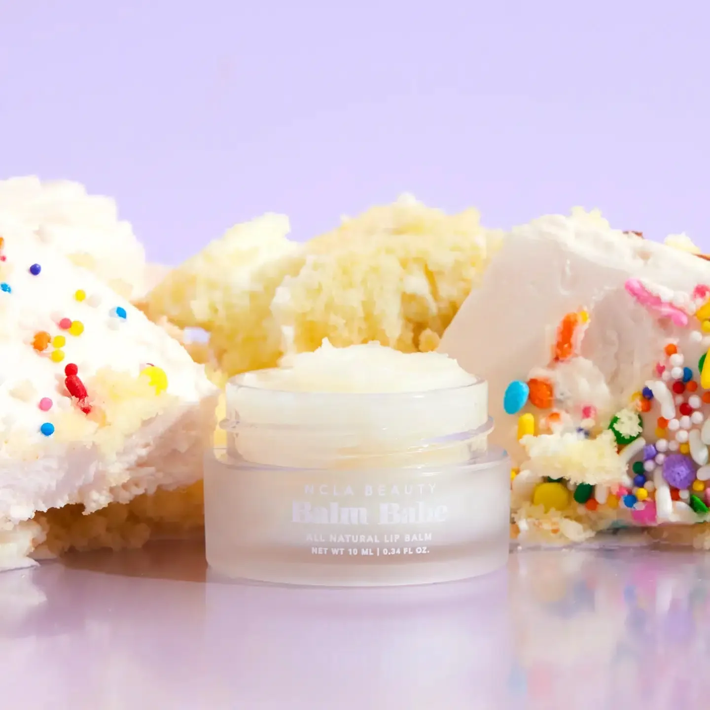 Balm Babe I Baume à lèvres Gâteau d'anniversaire - Image 2