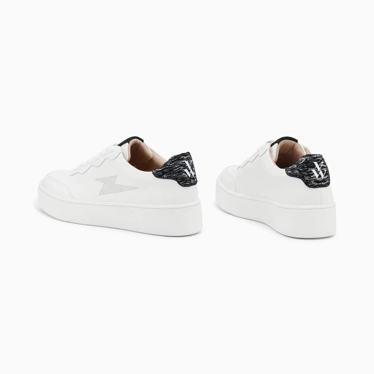 Baskets éclair Carolane blanc et noir imprimé zèbre à lacets - Image 3