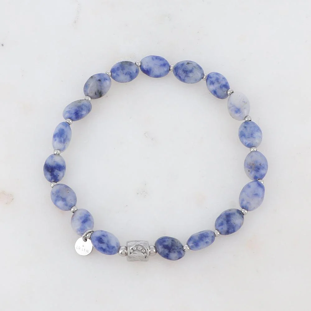 Bracelet argenté élastique avec des perles en pierre Sodalite