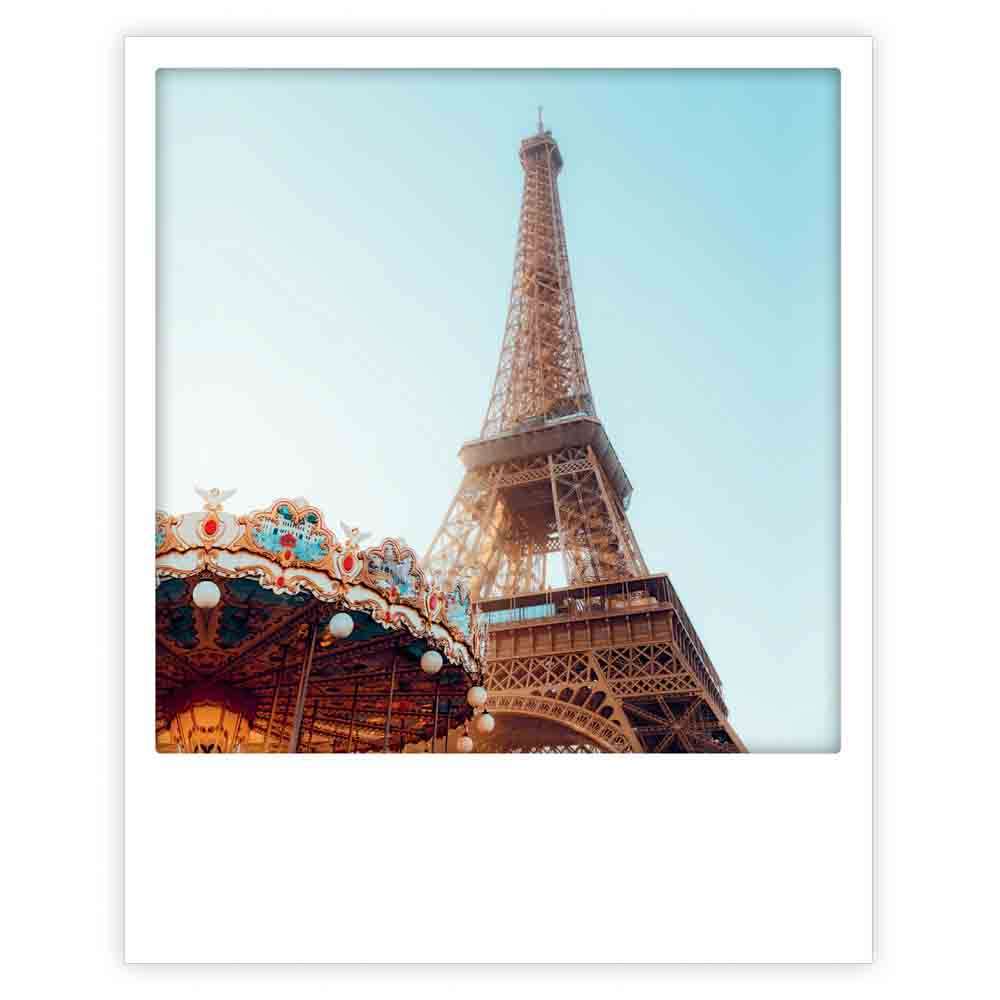 carousel at eiffel tower