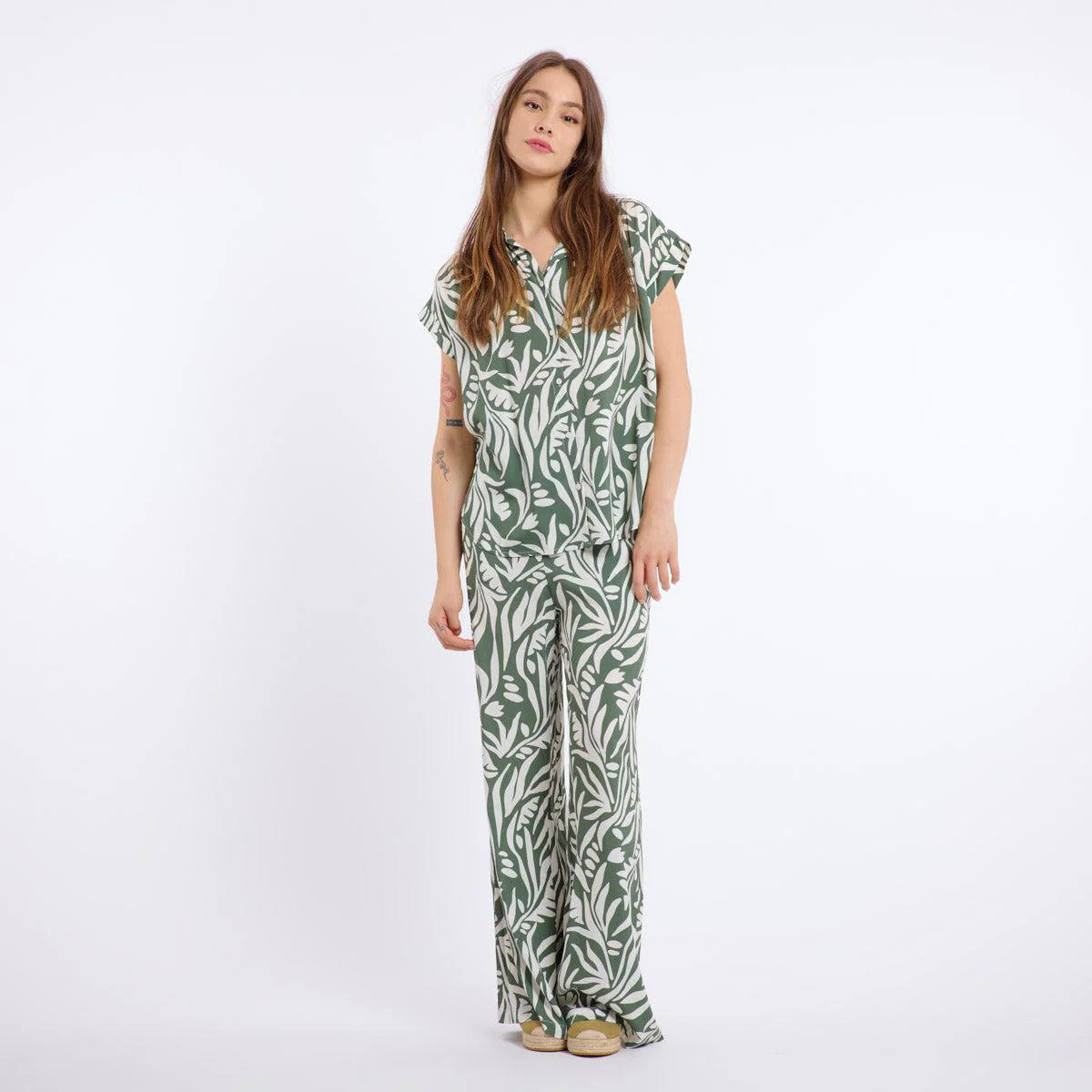 Chemise Chanice I Khaki - Image 3