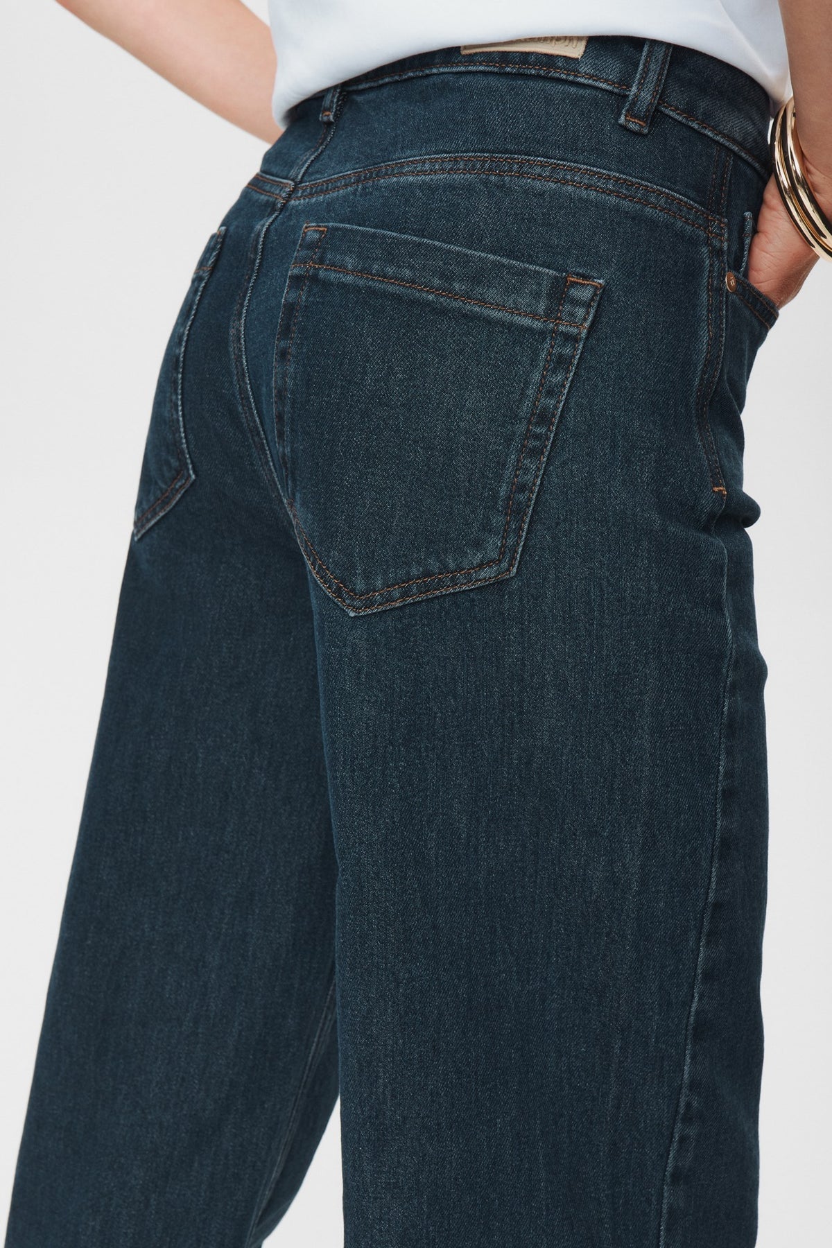 NUTORONTO WIDE JEANS - Dark Denim Blue - Image 2