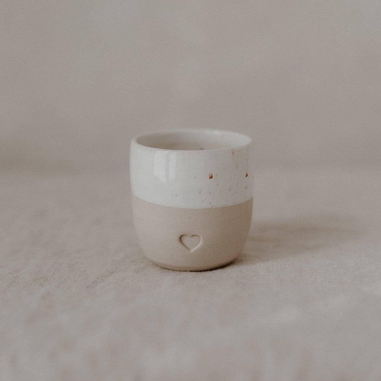 Tasse à expresso en forme de cœur